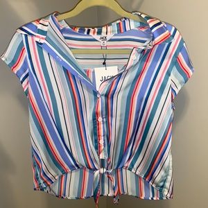 Women’s top! Perfect for work, church, etc!